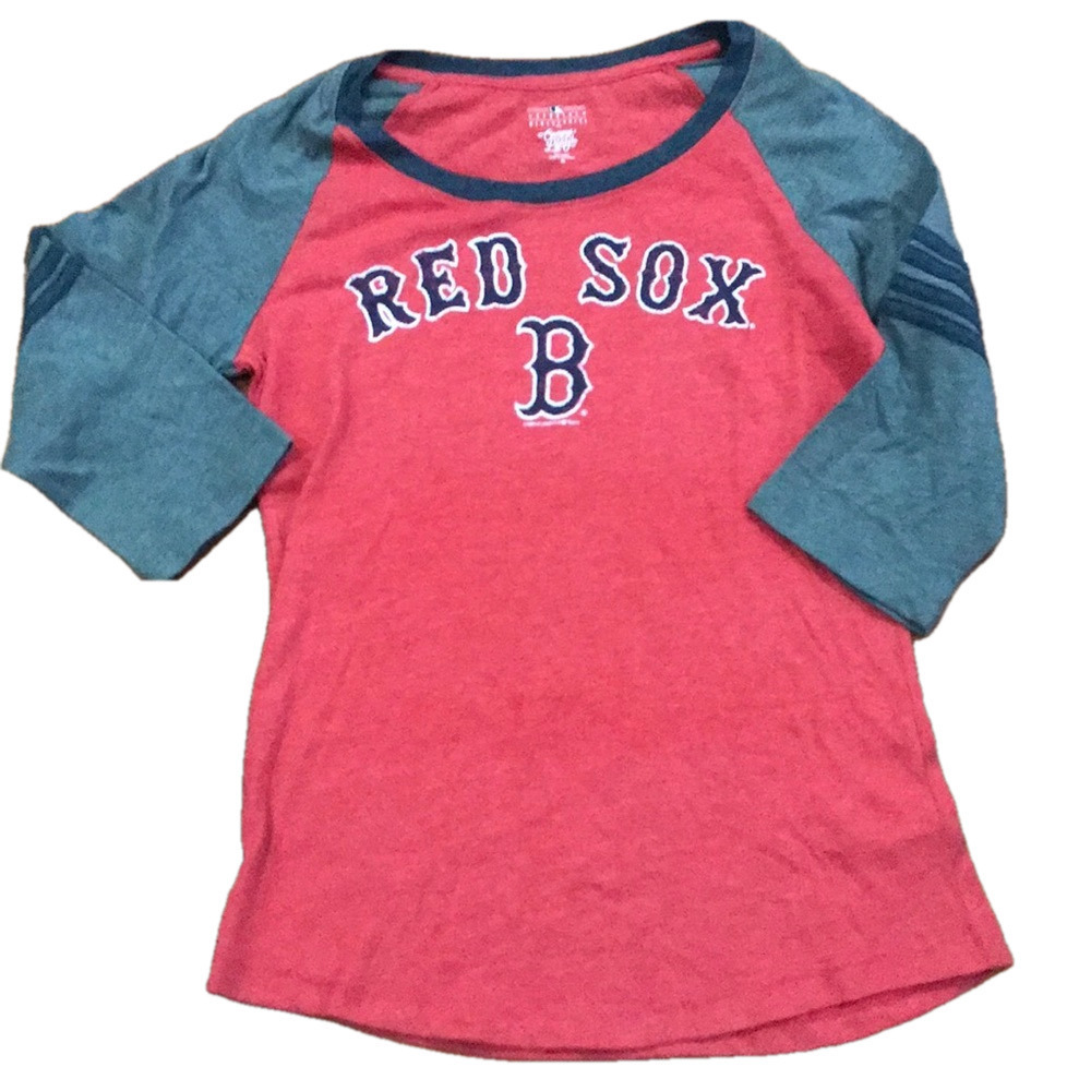 NWOT Boston Red Sox XS women’s 3/4 sleeve shirt